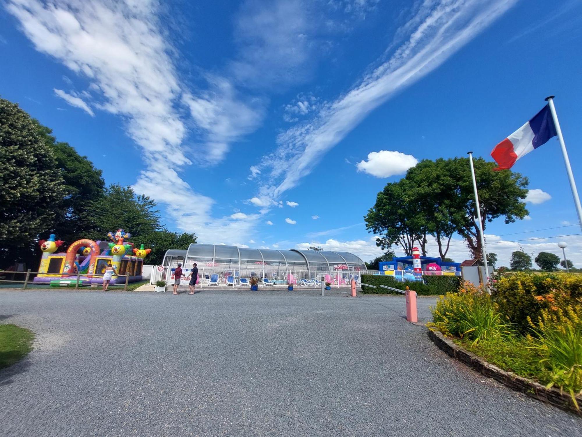 克洛斯巴勒罗伊露营地 Balleroy 外观 照片